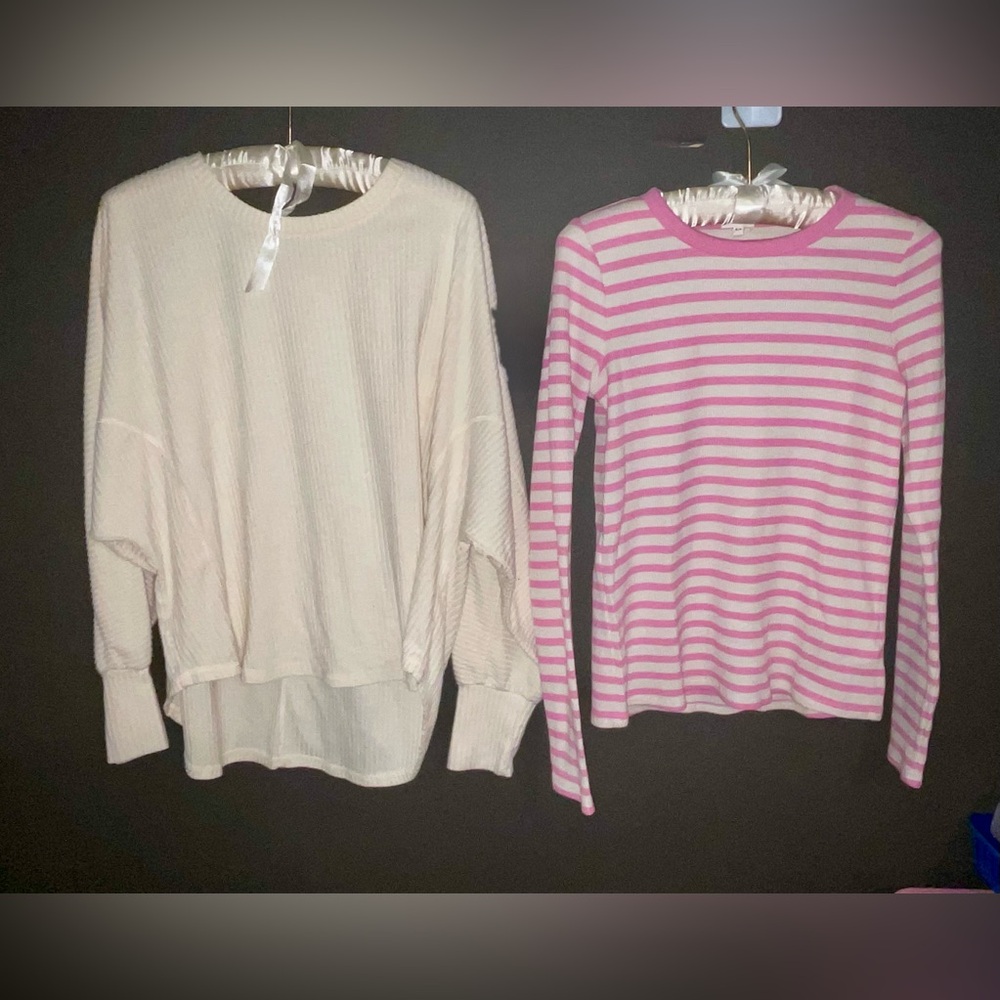 Aerie Pink/ Cream  Women's Sweater Set